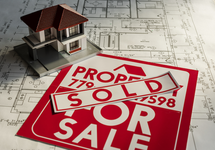 Orange County Real Estate Sign Installation